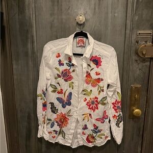 Floral Embroidered White Jack